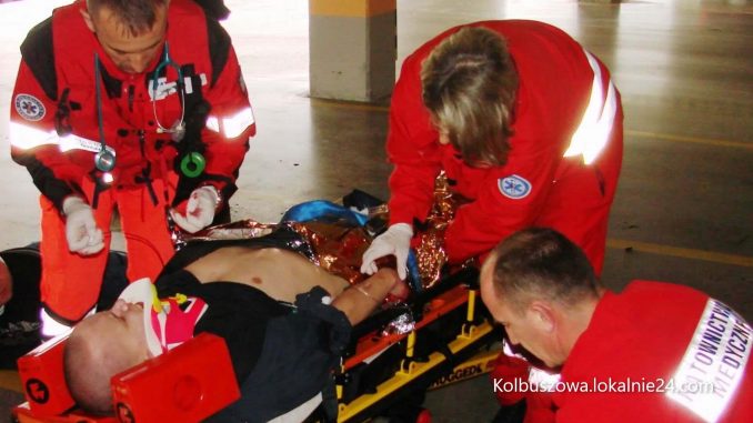 Dwaj kolbuszowscy ratownicy medyczni zostali objęci kwarantanną!