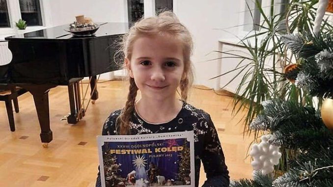 Emilka Chodór z Dzikowca wygrała ogólnopolski festiwal kolęd